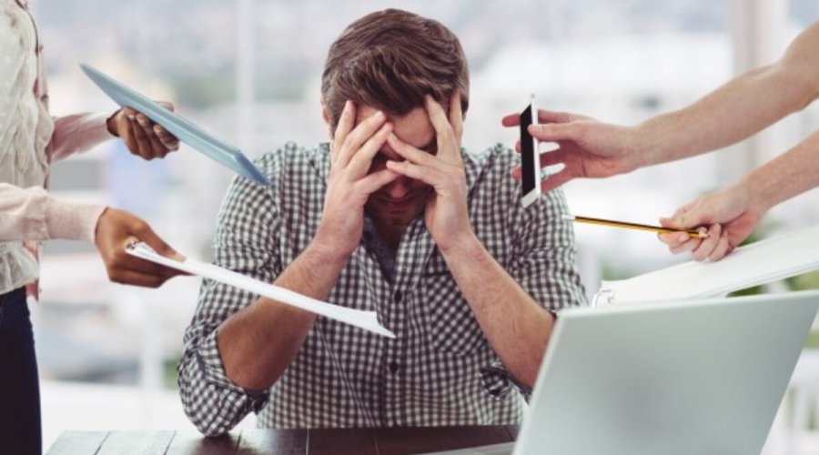 Mais de 200 mil trabalhadores são afastados no país -